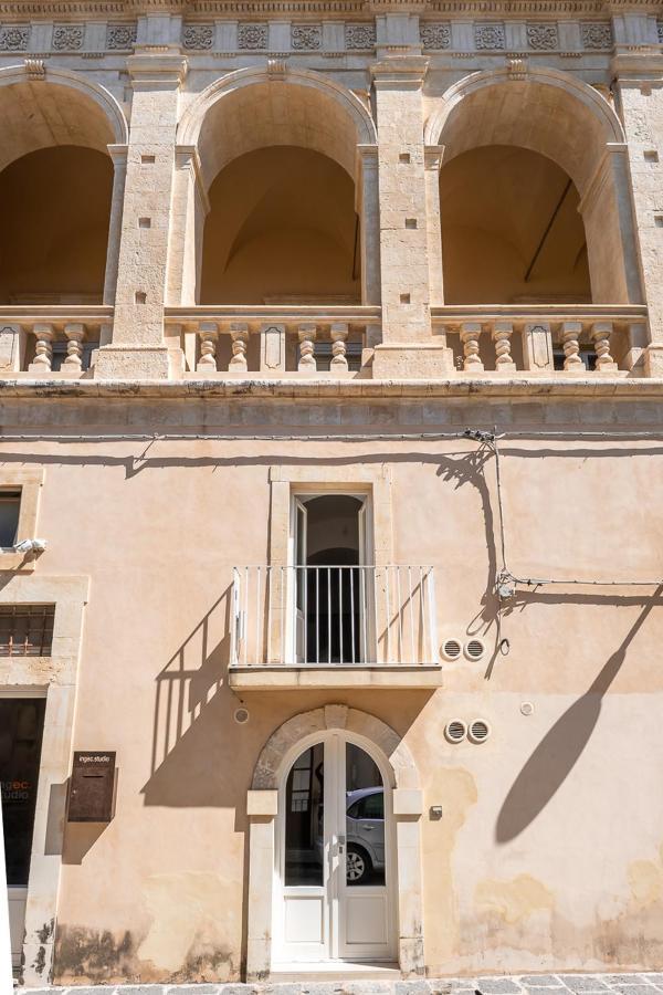 Villa I 5 Archi Di Via Ducezio à Noto Extérieur photo